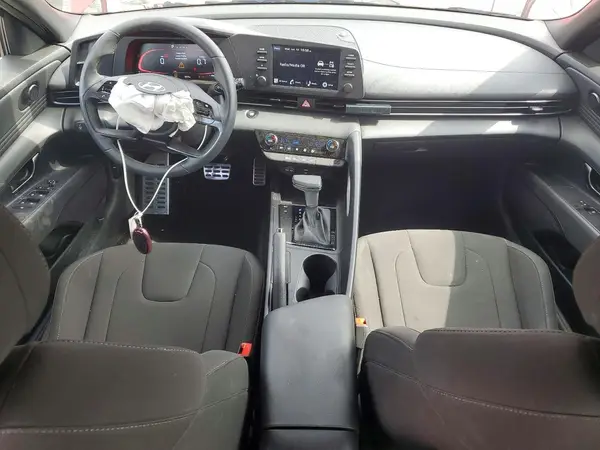 KMHLM4DG4TU147947 2026 HYUNDAI ELANTRA - Image 8