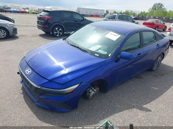 KMHLM4DG5RU639931 2024 HYUNDAI ELANTRA - Image 2