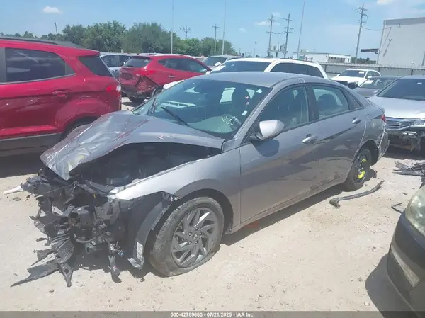 KMHLM4DG5RU641534 2024 HYUNDAI ELANTRA - Image 2