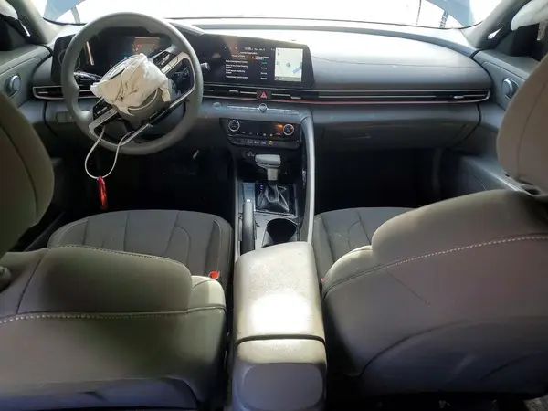 KMHLM4DG5RU645650 2024 HYUNDAI ELANTRA - Image 8