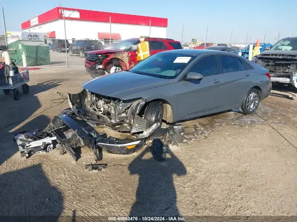 KMHLM4DG5RU646569 2024 HYUNDAI ELANTRA - Image 2