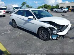 KMHLM4DG5RU650878 2024 HYUNDAI ELANTRA