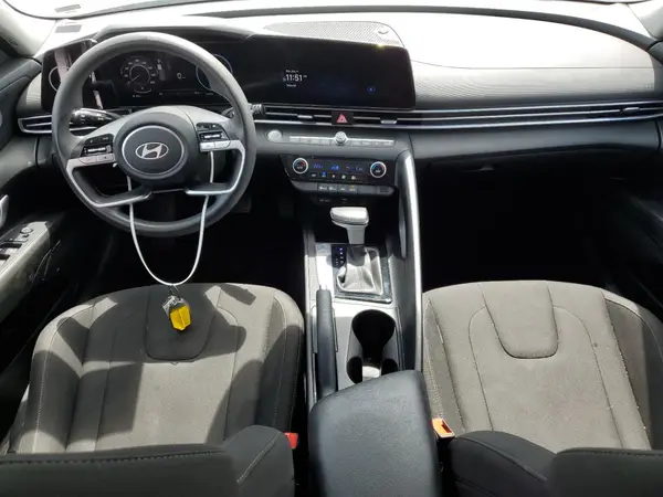 KMHLM4DG5RU657491 2024 HYUNDAI ELANTRA - Image 8
