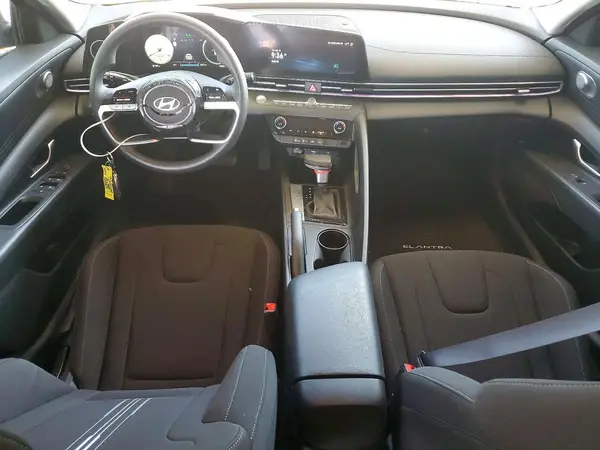 KMHLM4DG5RU661394 2024 HYUNDAI ELANTRA - Image 8