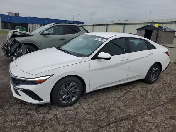 KMHLM4DG5RU662268 2024 HYUNDAI ELANTRA - Image 1