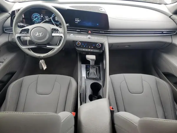 KMHLM4DG5RU662268 2024 HYUNDAI ELANTRA - Image 8