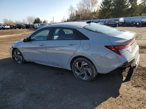 KMHLM4DG5RU665803 2024 HYUNDAI ELANTRA - Image 2