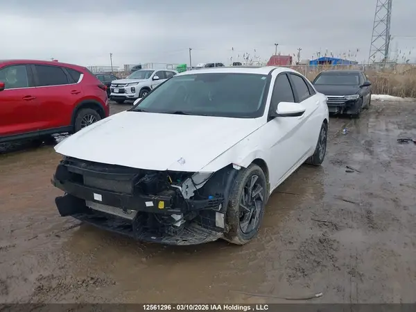 KMHLM4DG5RU667440 2024 HYUNDAI ELANTRA - Image 2