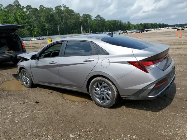 KMHLM4DG5RU668829 2024 HYUNDAI ELANTRA - Image 2