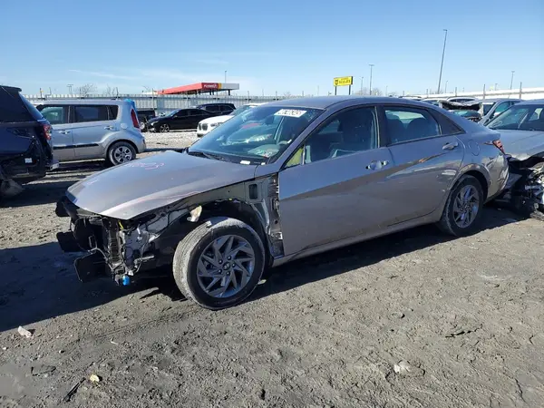 KMHLM4DG5RU672377 2024 HYUNDAI ELANTRA - Image 1