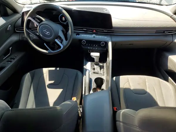 KMHLM4DG5RU678468 2024 HYUNDAI ELANTRA - Image 8