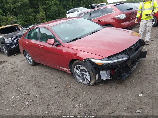 KMHLM4DG5RU681225 2024 HYUNDAI ELANTRA - Image 1