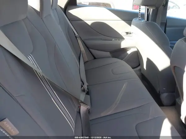 KMHLM4DG5RU682780 2024 HYUNDAI ELANTRA - Image 8