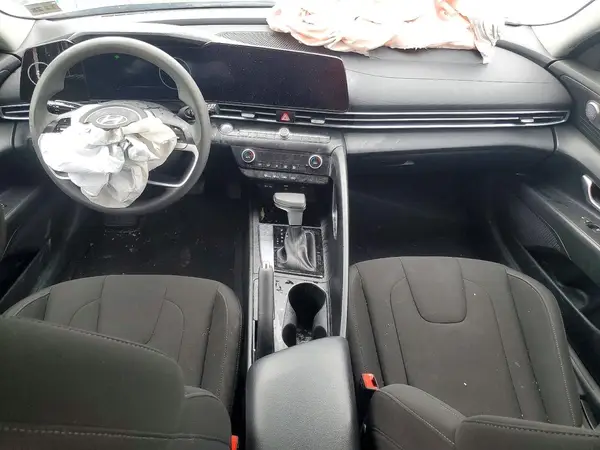 KMHLM4DG5RU689034 2024 HYUNDAI ELANTRA - Image 8