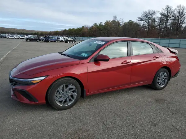 KMHLM4DG5RU689969 2024 HYUNDAI ELANTRA - Image 1