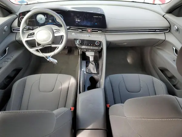 KMHLM4DG5RU689969 2024 HYUNDAI ELANTRA - Image 8