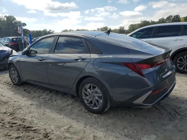 KMHLM4DG5RU693634 2024 HYUNDAI ELANTRA - Image 2