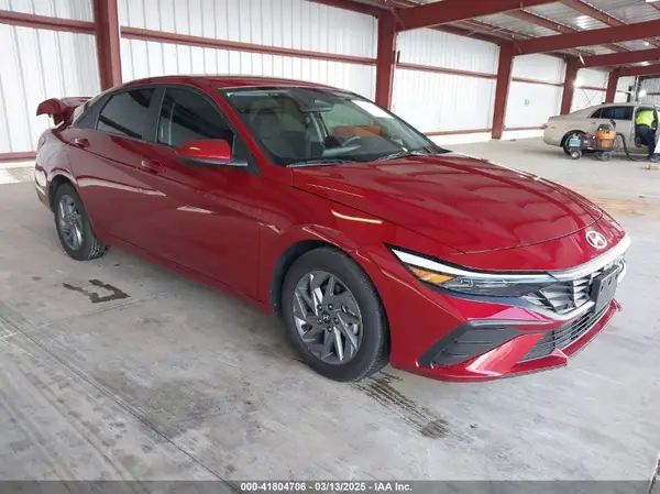 KMHLM4DG5RU696078 2024 HYUNDAI ELANTRA - Image 1