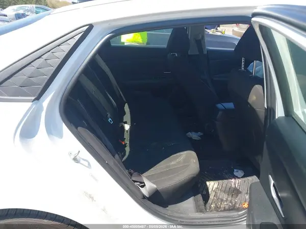 KMHLM4DG5RU698753 2024 HYUNDAI ELANTRA - Image 8