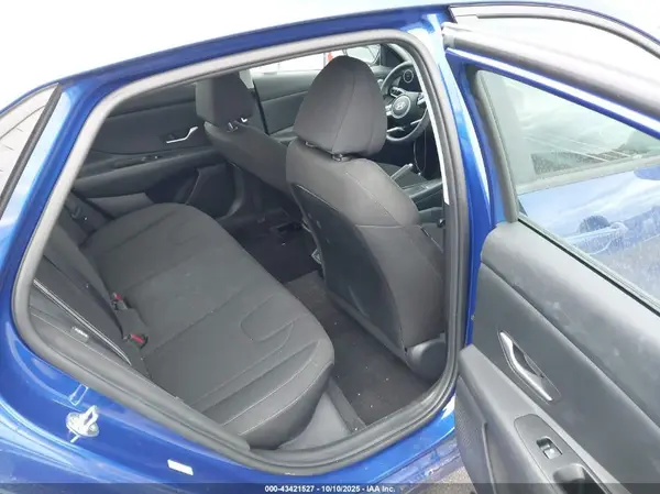 KMHLM4DG5RU702252 2024 HYUNDAI ELANTRA - Image 8