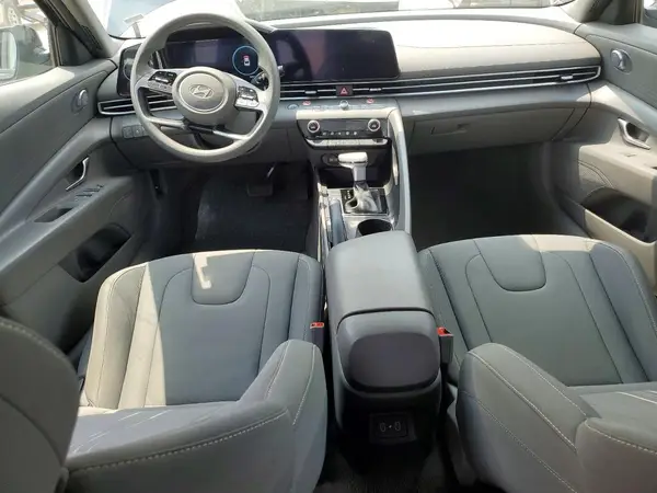 KMHLM4DG5RU702414 2024 HYUNDAI ELANTRA - Image 8