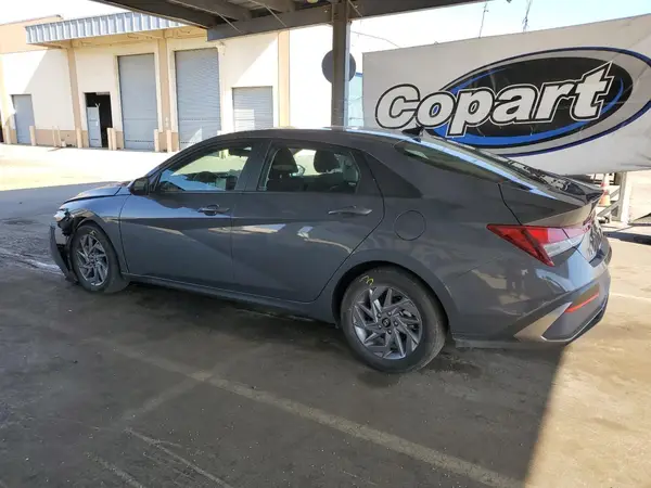 KMHLM4DG5RU703921 2024 HYUNDAI ELANTRA - Image 2