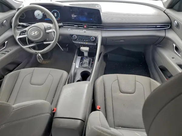 KMHLM4DG5RU707516 2024 HYUNDAI ELANTRA - Image 8