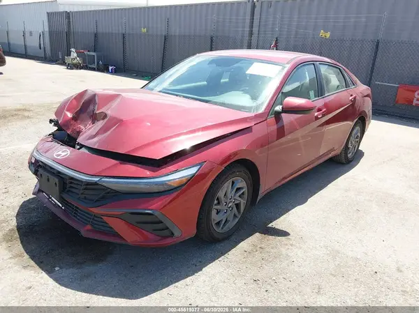 KMHLM4DG5RU711372 2024 HYUNDAI ELANTRA - Image 2