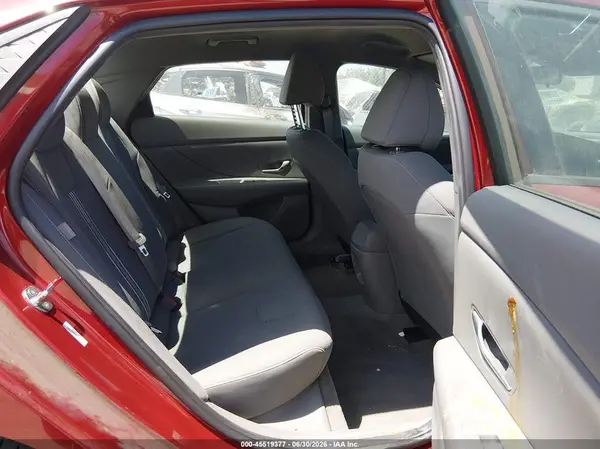 KMHLM4DG5RU711372 2024 HYUNDAI ELANTRA - Image 8