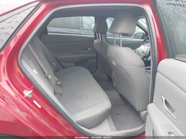 KMHLM4DG5RU717057 2024 HYUNDAI ELANTRA - Image 8