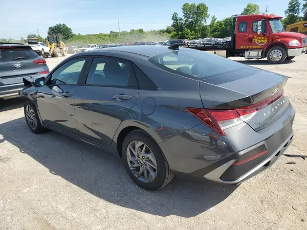 KMHLM4DG5RU727572 2024 HYUNDAI ELANTRA - Image 2