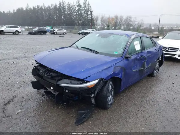 KMHLM4DG5RU740080 2024 HYUNDAI ELANTRA - Image 2