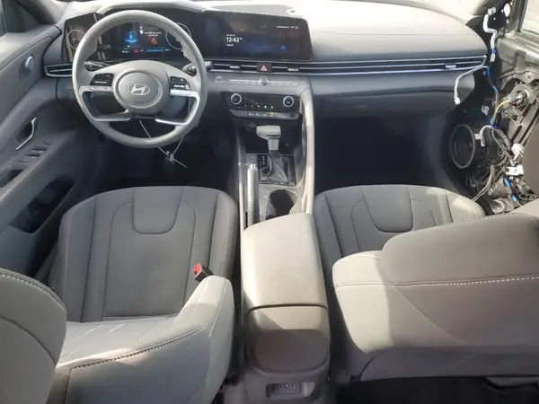 KMHLM4DG5RU742380 2024 HYUNDAI ELANTRA - Image 8