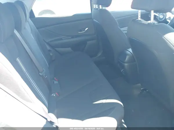 KMHLM4DG5RU751080 2024 HYUNDAI ELANTRA - Image 8