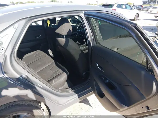 KMHLM4DG5RU753525 2024 HYUNDAI ELANTRA - Image 8