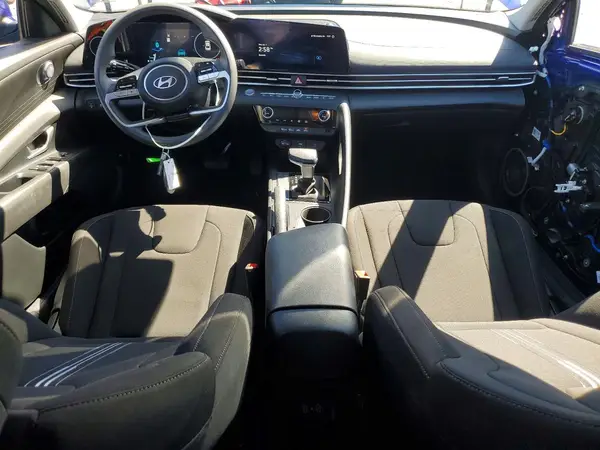 KMHLM4DG5RU756473 2024 HYUNDAI ELANTRA - Image 8
