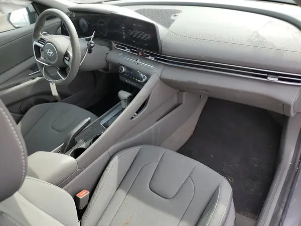 KMHLM4DG5RU758353 2024 HYUNDAI ELANTRA - Image 8