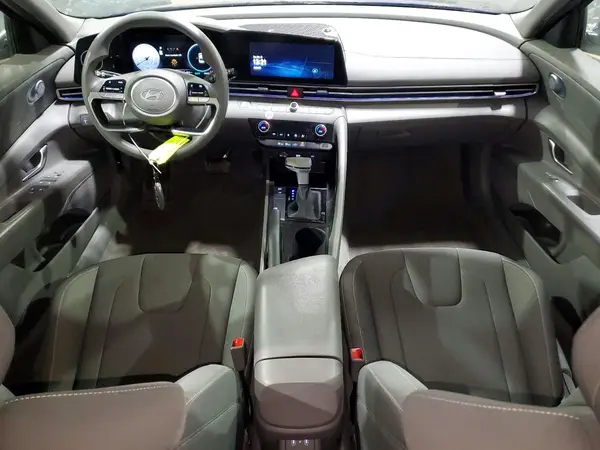 KMHLM4DG5RU758451 2024 HYUNDAI ELANTRA - Image 8