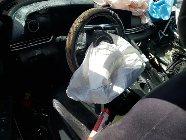KMHLM4DG5RU759695 2024 HYUNDAI ELANTRA - Image 8