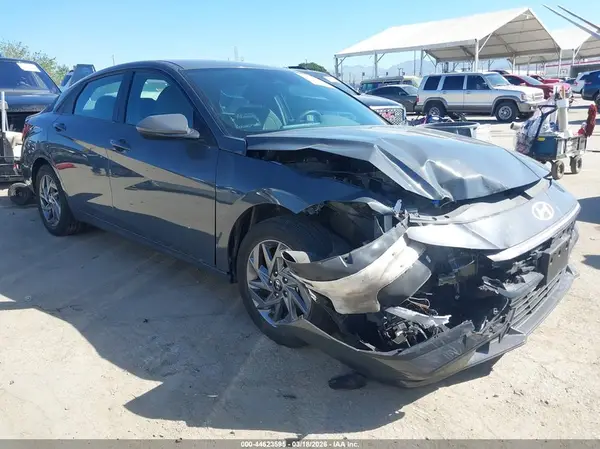 KMHLM4DG5RU762192 2024 HYUNDAI ELANTRA - Image 1