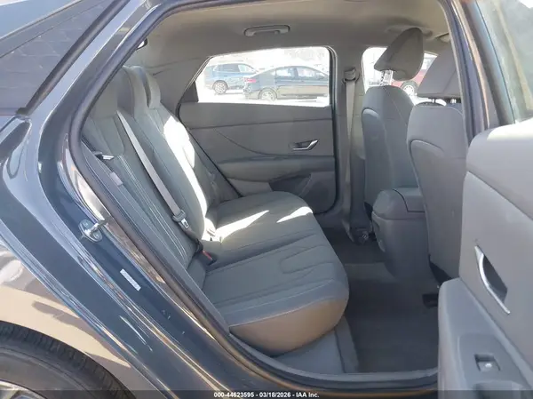 KMHLM4DG5RU762192 2024 HYUNDAI ELANTRA - Image 8