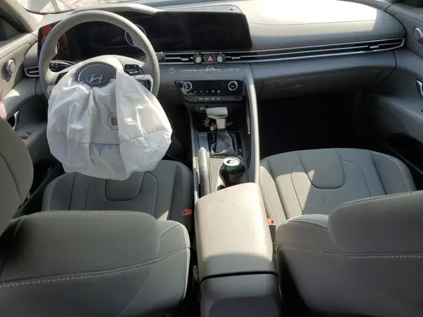 KMHLM4DG5RU767036 2024 HYUNDAI ELANTRA - Image 8