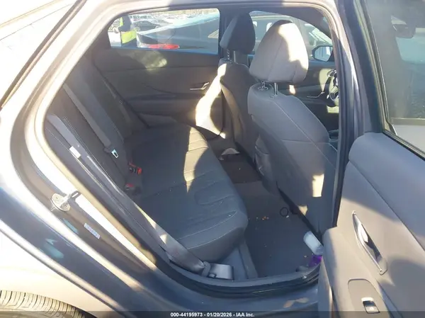 KMHLM4DG5RU767957 2024 HYUNDAI ELANTRA - Image 8