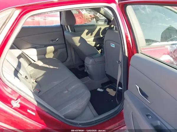 KMHLM4DG5RU768672 2024 HYUNDAI ELANTRA - Image 8
