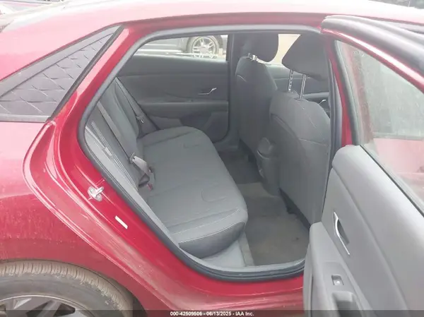 KMHLM4DG5RU769160 2024 HYUNDAI ELANTRA - Image 8