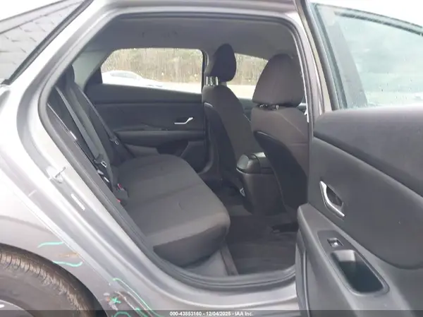 KMHLM4DG5RU769532 2024 HYUNDAI ELANTRA - Image 8
