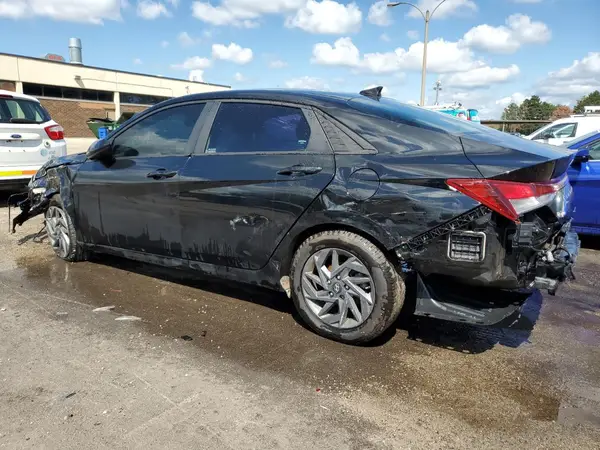 KMHLM4DG5RU773189 2024 HYUNDAI ELANTRA - Image 2