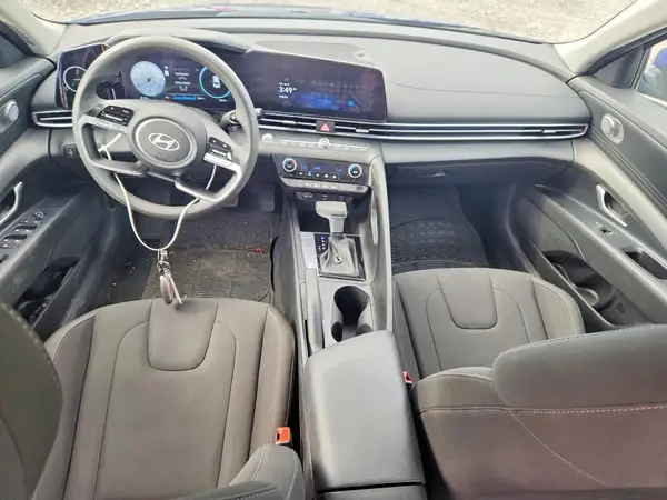 KMHLM4DG5RU774326 2024 HYUNDAI ELANTRA - Image 8