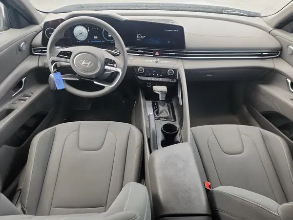KMHLM4DG5RU774603 2024 HYUNDAI ELANTRA - Image 8
