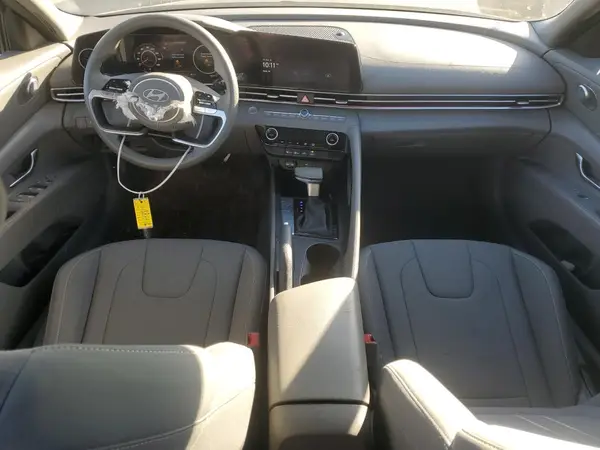 KMHLM4DG5RU776951 2024 HYUNDAI ELANTRA - Image 8